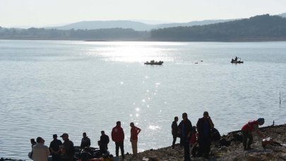 Helikopter baraja düştü: 1 mürettebatın cansız bedenine ulaşıldı