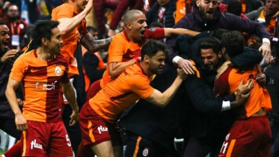 Galatasaray evinde başlıyor