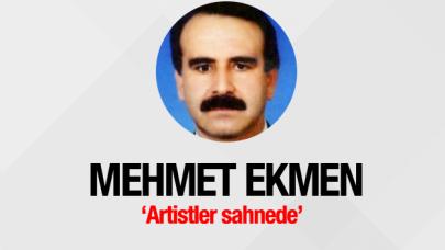 Artistler sahnede