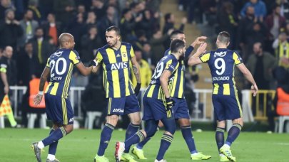 Yeni Fener geliyor