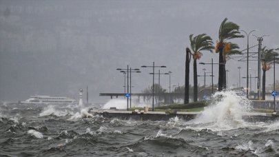 Vapur seferleri olumsuz hava nedeniyle iptal edildi