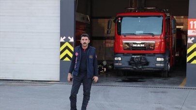 Oğlu enkazdayken görevini bırakmadı: 1050 kişinin kurtarılmasını sağladı