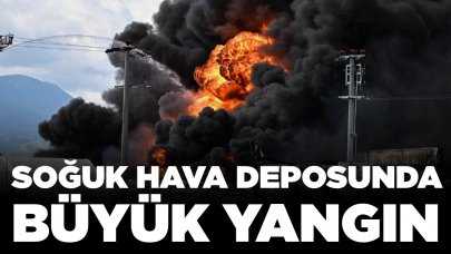 Soğuk hava deposunda büyük yangın: Alevler her yeri sardı