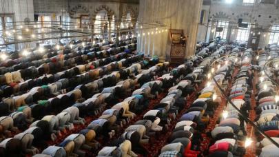 12 Nisan Cuma İstanbul Namaz Vakitleri - Cuma namazı saat kaçta