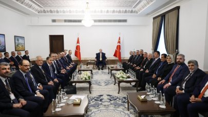 Cumhurbaşkanı Erdoğan, Sünni ve Türkmen toplumu temsilcileriyle bir araya geldi