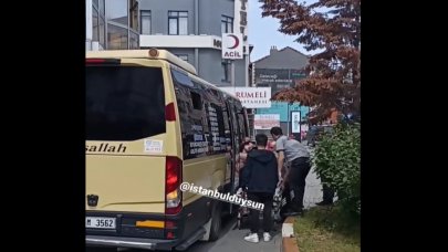 Rahatsızlanan yolcuyu minibüs şoförü hastaneye yetiştirdi!