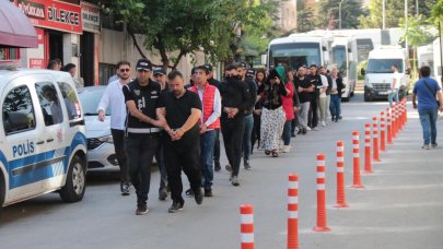 Sahte dekontla ikinci el otomobil dolandırıcılığı: Sanıklara 118 yıla kadar hapis istemi