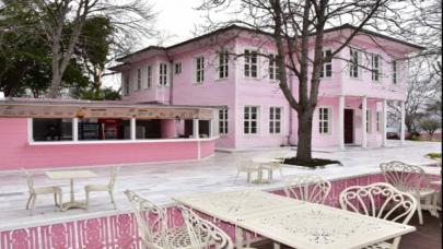 Emirgan'da Pembe Köşk halka açıldı! Sosyal Tesis olarak hizmet verecek