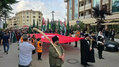 Çerkes ve Abhazlar, Kafkas Sürgünü’nde kaybettikleri ataları için yürüdü