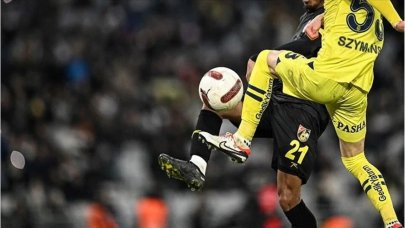 Fenerbahçe şampiyonluk umuduyla İstanbulspor önünde