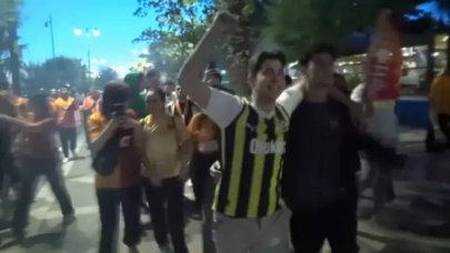 Fenerbahçeliler şampiyonluk kutlamalarında!