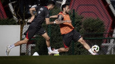 A Milli Futbol Takımı'nın İtalya maçı hazırlıkları tam gaz devam ediyor