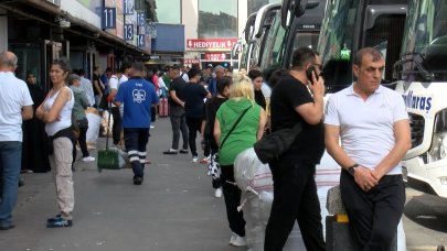 Büyük İstanbul Otogarı'nda bayram yoğunluğu