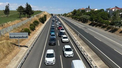 İstanbul-Tekirdağ yolunda yoğunluk sürüyor