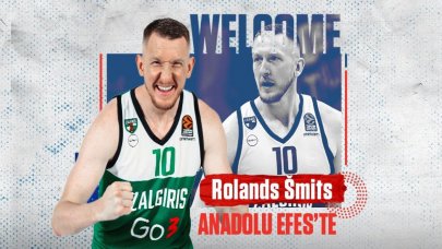 Anadolu Efes, Roland Smits’i renklerine bağladı!