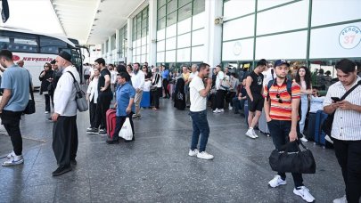 AŞTİ'de bayram tatili dönüşü hareketliliği