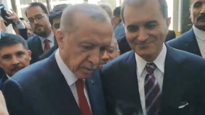 Cumhurbaşkanı Erdoğan’ın ojelerini beğendiği muhabir kimdir, adı ne, hangi kanalda çalışıyor? Rüya Akkuş kimdir, kaç yaşında?