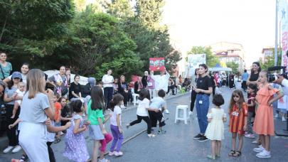 Küçükçekmece'de ‘Sokakta Oyun Var’ etkinliği düzenlendi