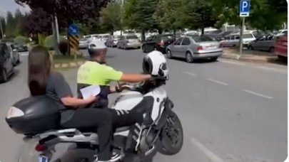 KPSS'ye geç kalan adayları, polis ekipleri yetiştirdi