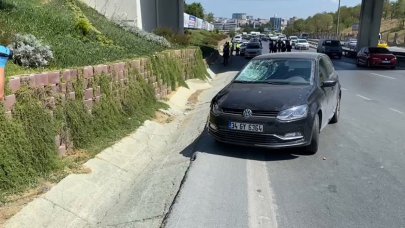 İstanbul'da denetim yapan ekiplere otomobil çarptı: Bir polis memuru ağır yaralandı