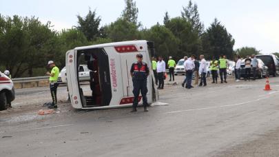 Pamukkale'de düğüne giden otobüste kaza: 26 kişi yaralandı