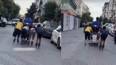 Çocukların tehlikeli yolculuğu: Motosiklete tutunarak sokaklarda gezdiler!