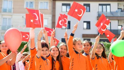 Sancaktepe’de yeni eğitim yılı coşkuyla kutlandı!