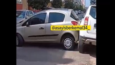 Şehir eşkıyası esnaf! Dükkanının önüne park eden aracı pert etti!