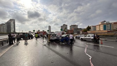 TEM İSTOÇ'ta ölümlü zincirleme kaza!