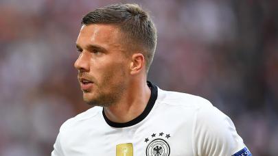 Lukas Podolski futbolu bıraktı mı, kaç yaşında, nereli, GS’de oynadı mı, şampiyonlukları ve kariyeri