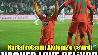 Vagner Love geliyor!