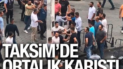 Taksim'de iki yabancı uyruklu grup birbirine girdi