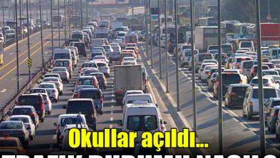 Okullar açıldı trafik kilitlendi! İstanbul yol durumu nasıl