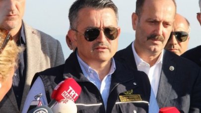 Pakdemirli: Kontrol altına alınmamış 2 yangınımız var