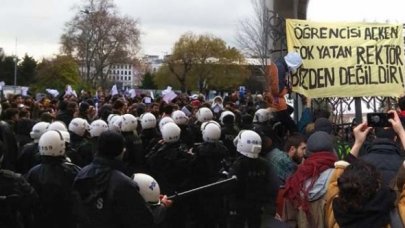 İstanbul Üniversitesinde 'yemek protestosu' sürüyor