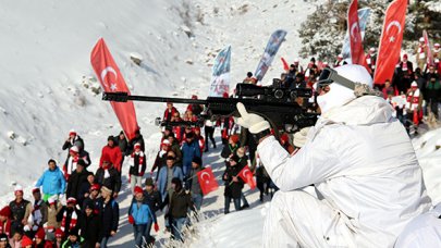 Zamanın donduğu yerdeyiz