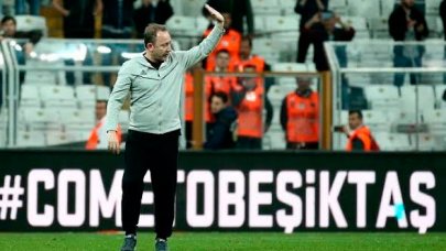 Beşiktaş taraftarından yönetime Sergen çağrısı: Come to Beşiktaş