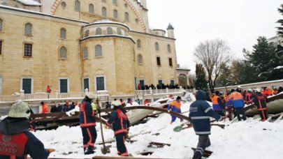 Ataköy'deki tente faciası davası ertelendi