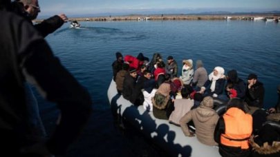 Reuters: Midilli açıklarında çocuk cesedi