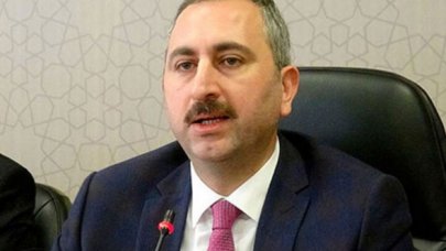 Bakan Gül: Bütün dünyanın ortak meselesidir