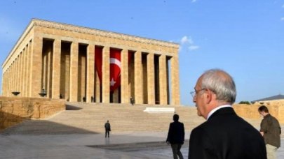 Kemal Kılıçdaroğlu Anıtkabir'i ziyaret etti