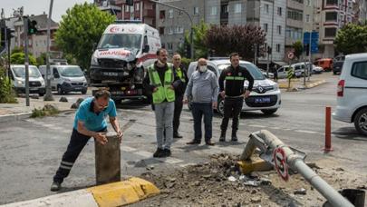 Bahçelievler'de ambulans kaza yaptı: 3 sağlık çalışanı yaralandı