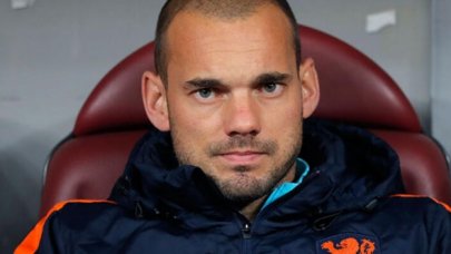 Bomba iddia! Sneijder Galatasaray'a yardımcı antrenör olarak geri dönüyor