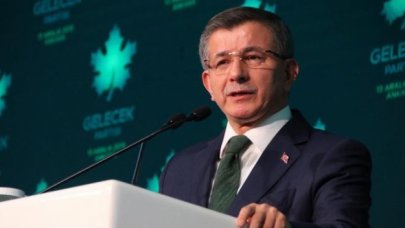 Davutoğlu: Nerden baksan tutarsızlık!