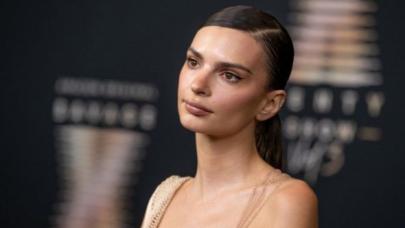 Emily Ratajkowski'den kocasına çıplak poz!