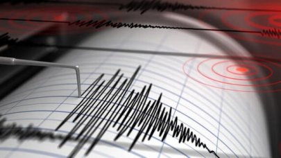 Son dakika... İzmir'de 3,8 büyüklüğünde deprem!