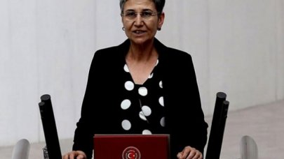 HDP'li Leyla Güven tahliye edildi