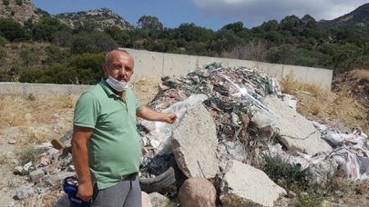 Bodrum'da isyan ettiren olay! Tarihi malleye yine moloz döküldü, halk tepki gösterdi