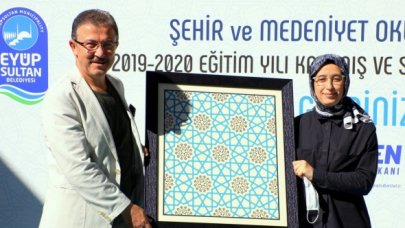 Eyüpsultan sertifika dağıttı