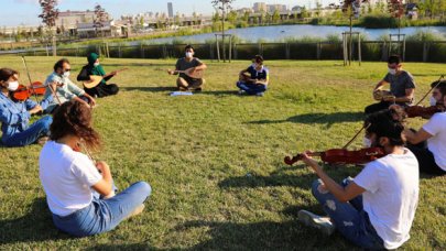 Millet Bahçesi’nde müzik eğitimi